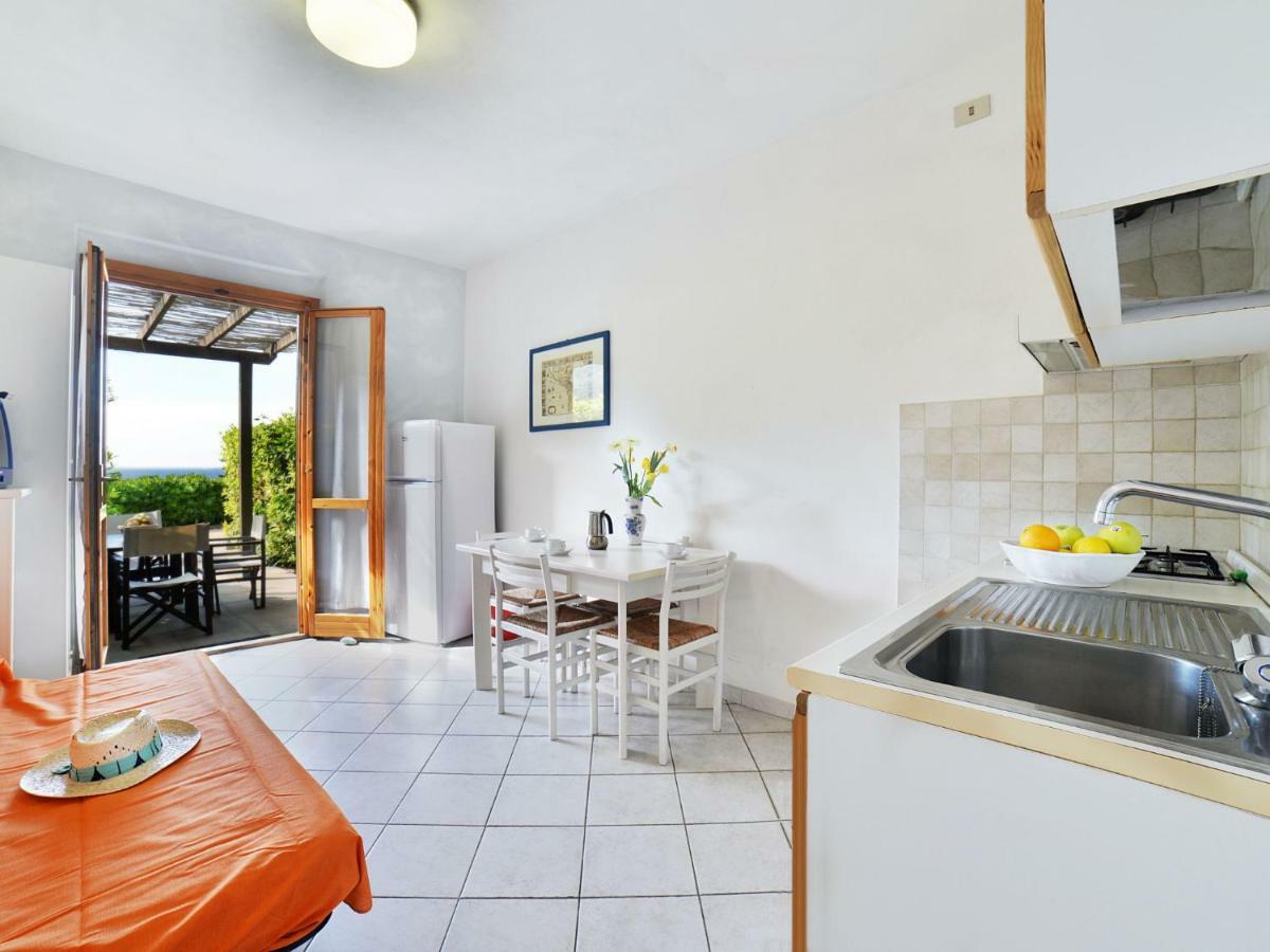 Apartment Altaluna-5 By Interhome Nisporto Εξωτερικό φωτογραφία